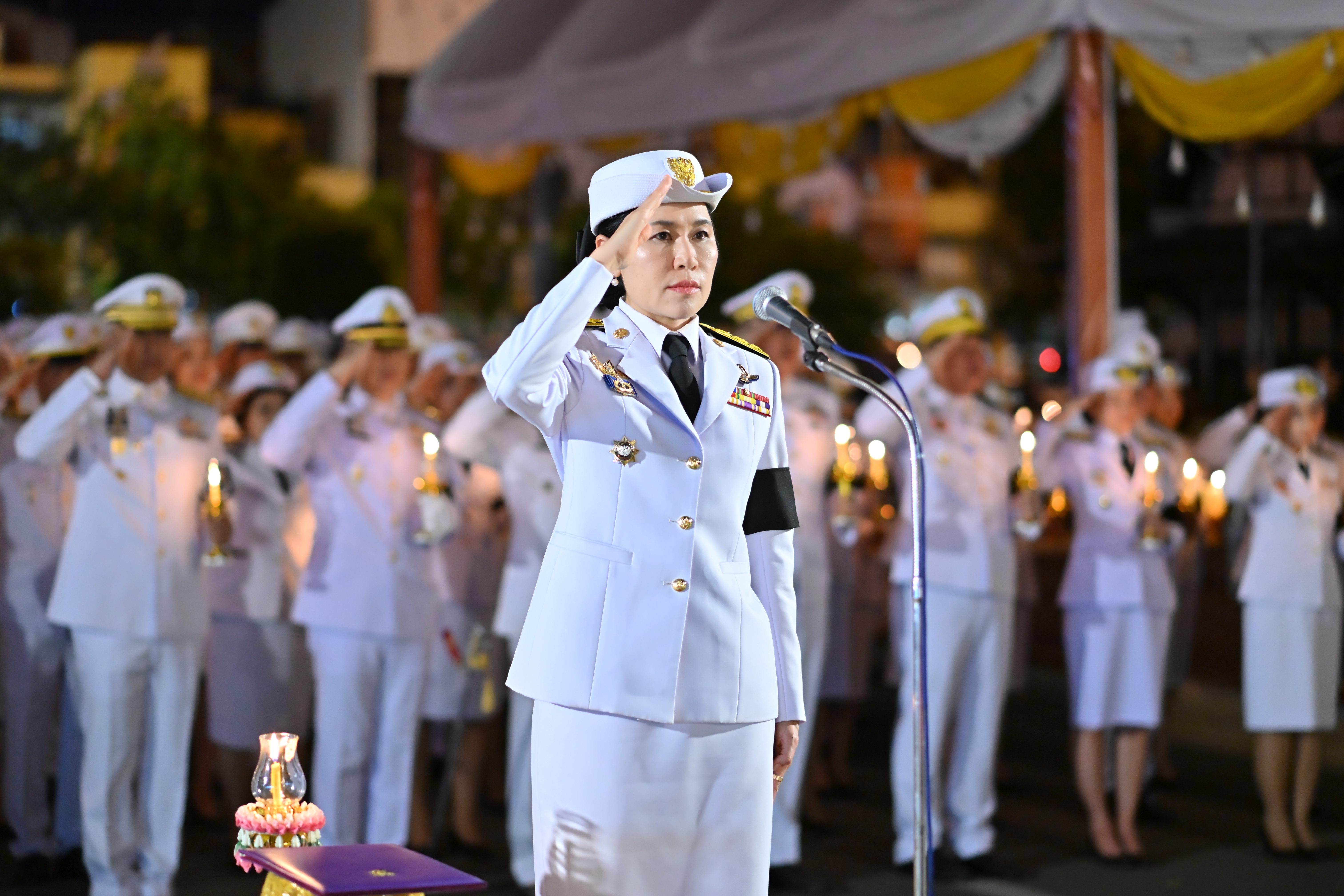 title - ส.ป.ก.นครปฐม เข้าร่วมพิธีถวายเครื่องราชสักการะวางพานพุ่ม และจุดเทียนถวายพระพรชัยมงคล สมเด็จพระนางเจ้าฯ พระบรมราชินี เนื่องในโอกาสพระราชพิธีมหามงคลเฉลิมพระชนมพรรษา 4 รอบ 3 มิถุนายน 2569
